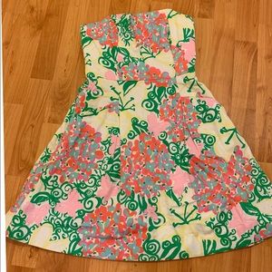Lilly Pulitzer strapless dress. Size 00